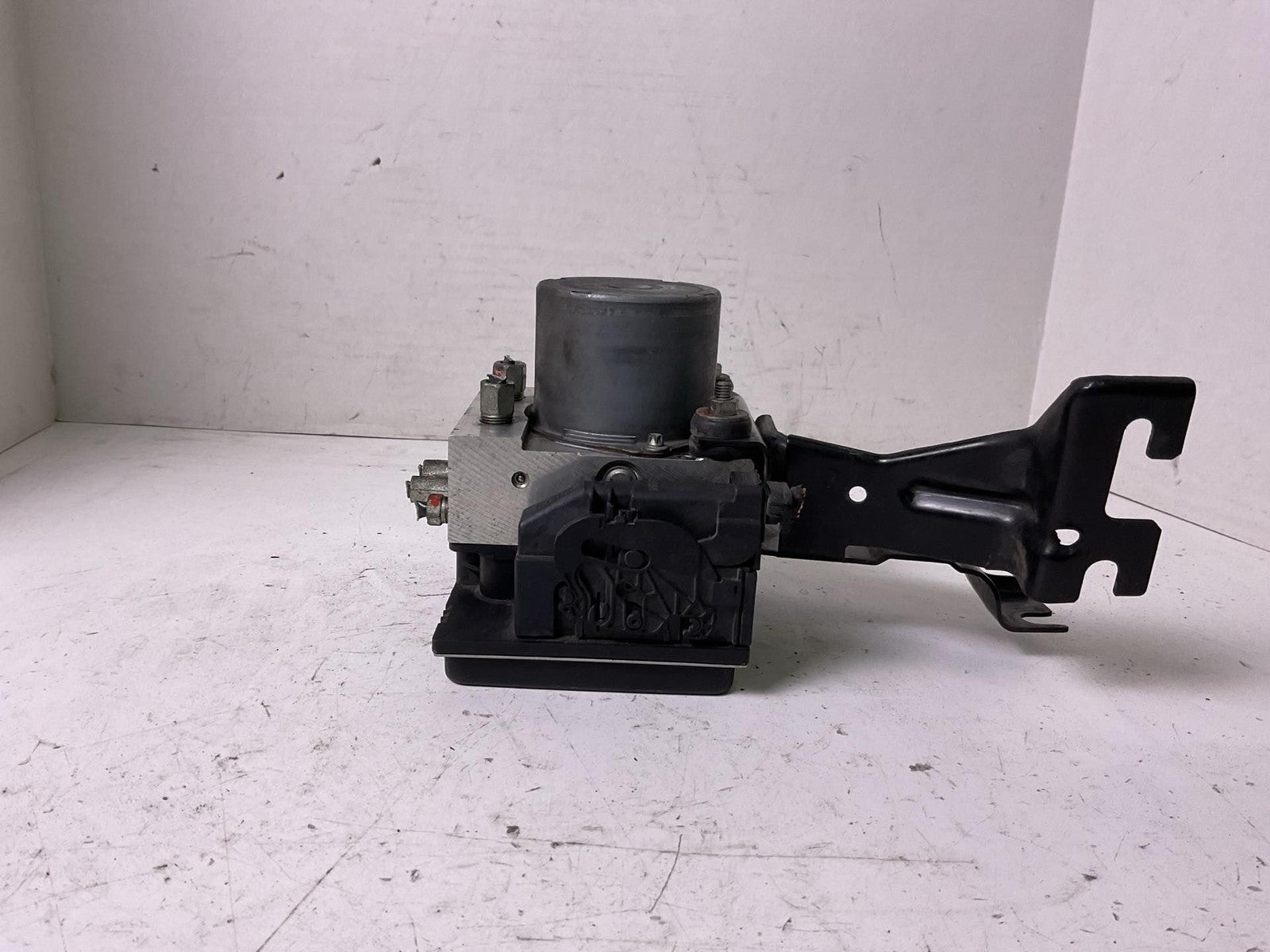 Anti-lock Brake Parts SUZUKI SX4 07 08 090